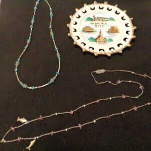 VINTAGE VIRGINA CITY NEVADA SM PLATE SILVER & BEADS NECK FISH NECK LOT